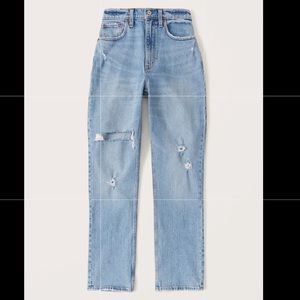 Abercrombie Curve Love Ultra High Rise 90s Straight Jean